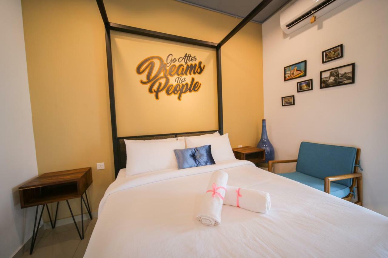 The Best Hotel In Bayan Lepas - The Lov Penang المظهر الخارجي الصورة