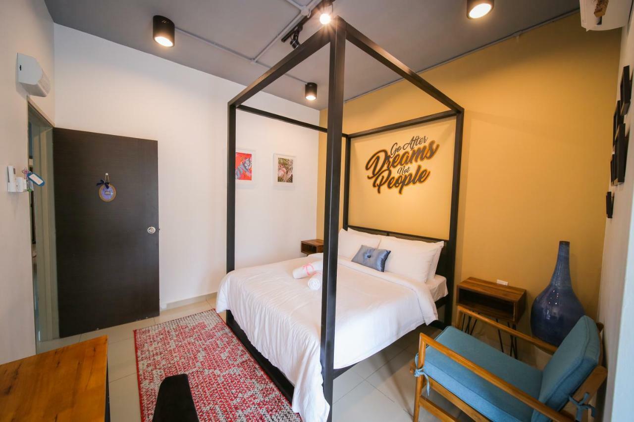 The Best Hotel In Bayan Lepas - The Lov Penang المظهر الخارجي الصورة