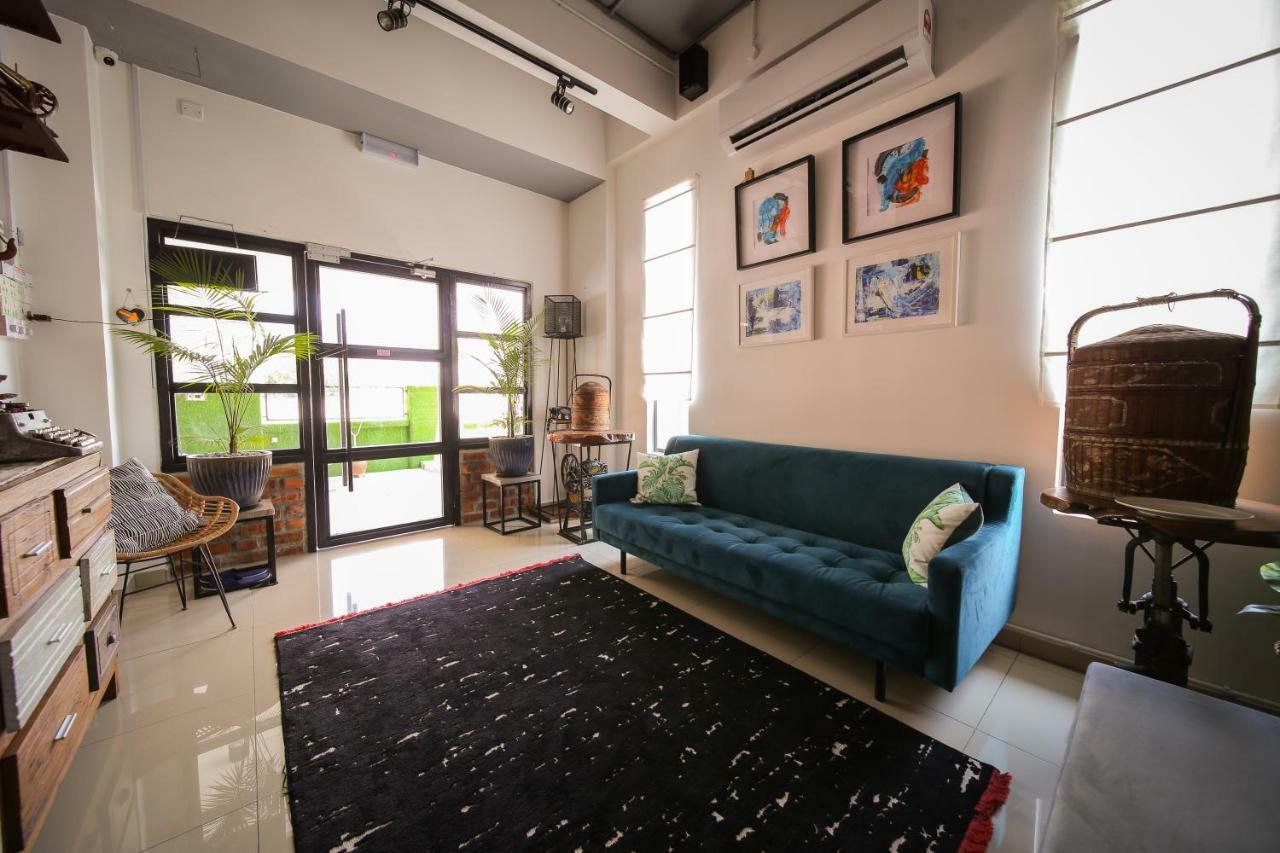 The Best Hotel In Bayan Lepas - The Lov Penang المظهر الخارجي الصورة